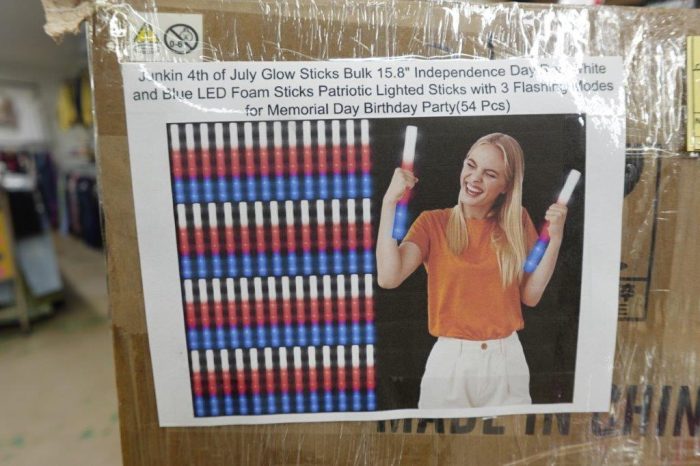 54 pk of 4th of July Holiday LED Light Up Glow Sticks - Image 4