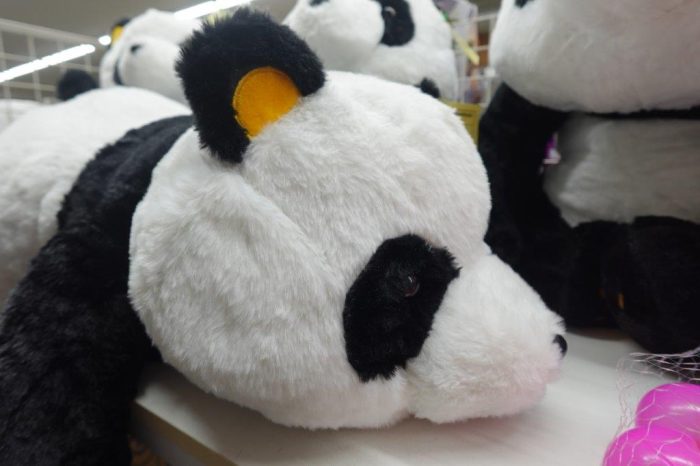 Kids Large Panda Bear Stuffed Animal Plush Toy - Image 5