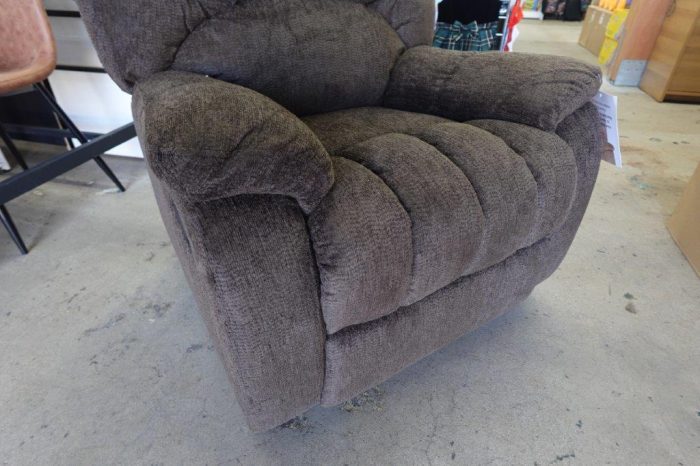 Mainstays Small Spaced Brown Upholstered Recliner - Image 3