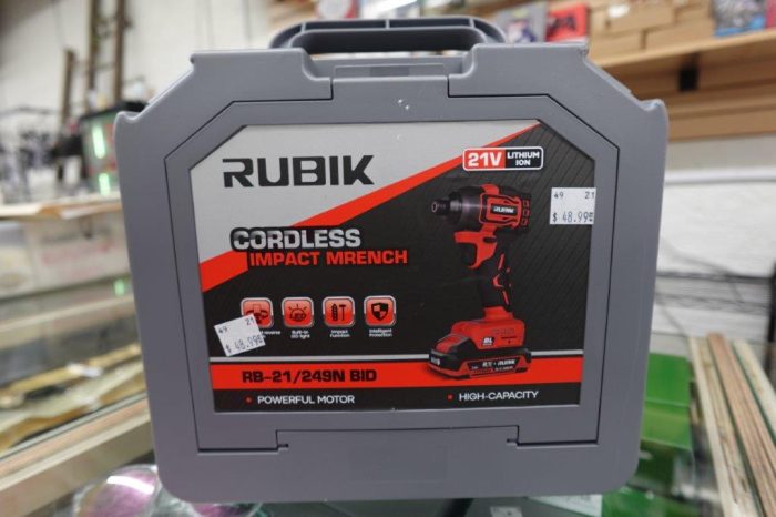 Rubik Brushless Impact Driver Kit with Battery and Charger - Image 3