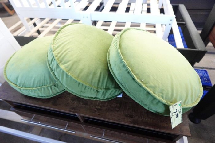 Large Round Green Pillow Cushion - Image 2