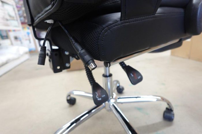 Hoffree Massage Swivel Office Desk Chair - Image 7