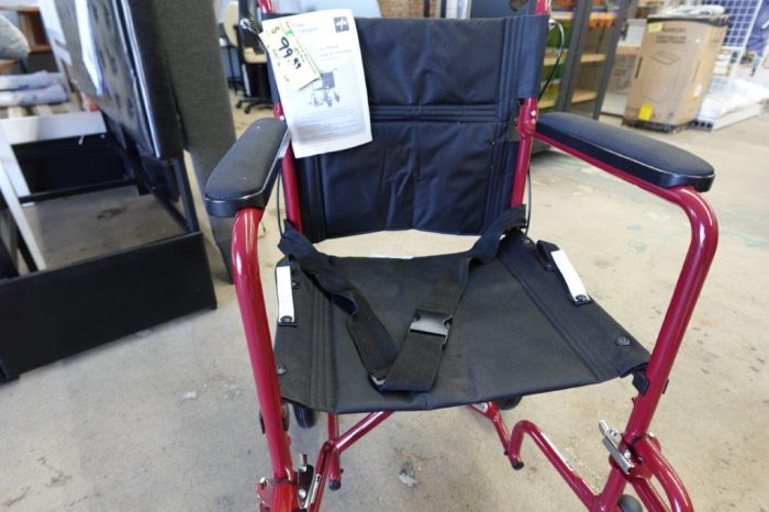 Medline Lightweight Foldable Wheelchair with Handbrakes - Image 7