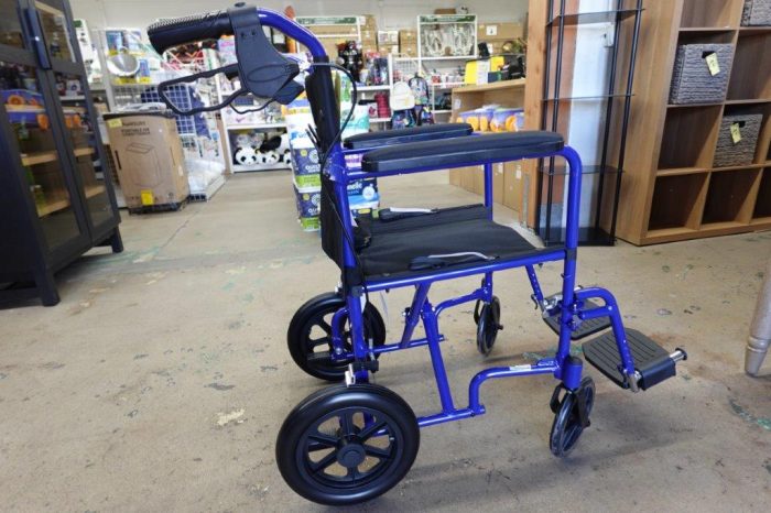 Medline Lightweight Foldable Wheelchair with Handbrakes in Blue - Image 3