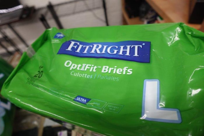 Large 44"-56" FitRight Ultra Adult Diapers / Incontinence Briefs 20 Pk - Image 5