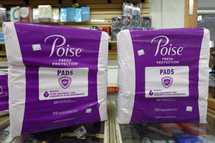 Women's Poise 7 Drop Ultra Absorbency Incontinence Pads / Postpartum Incontinence Pads - Image 2