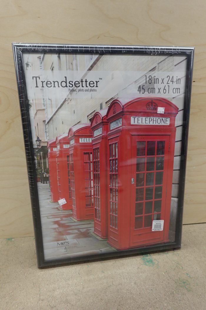 18" x 24" MCS Trendsetter Poster Frame 2 Pack - Image 2