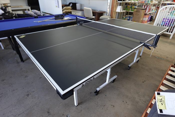 Indoor JOOLA Tennis / Ping Pong Game Table - Image 8