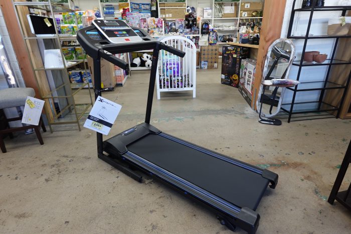 XTERRA Foldable Smart Treadmill with 12 Preset Programs - Image 2