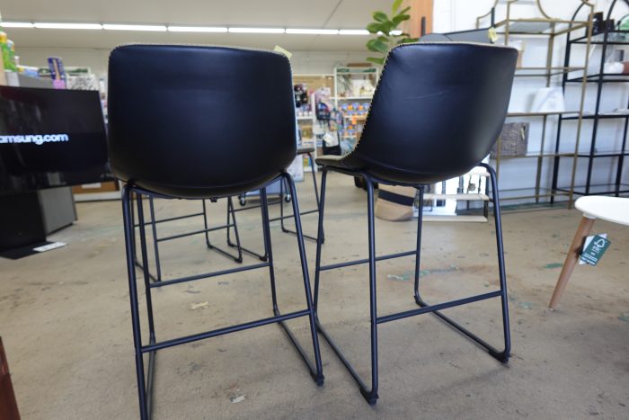Set of 2 Sweetcrispy Counter Height Modern Faux Leather Bar Stools - Image 5