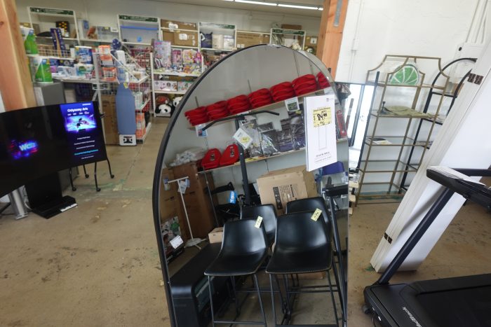 71" x 28" PexFix Full Length Arched Floor Mirror - Image 4