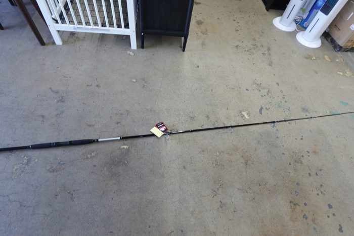 10' PENN Pursuit IV 2-Piece Fishing Rod (MISSING REEL) - Image 2