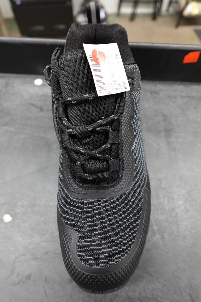 Men's Size 7 - 8 Ulogu Waterproof Steel Toe Sneaker Shoes - Image 5