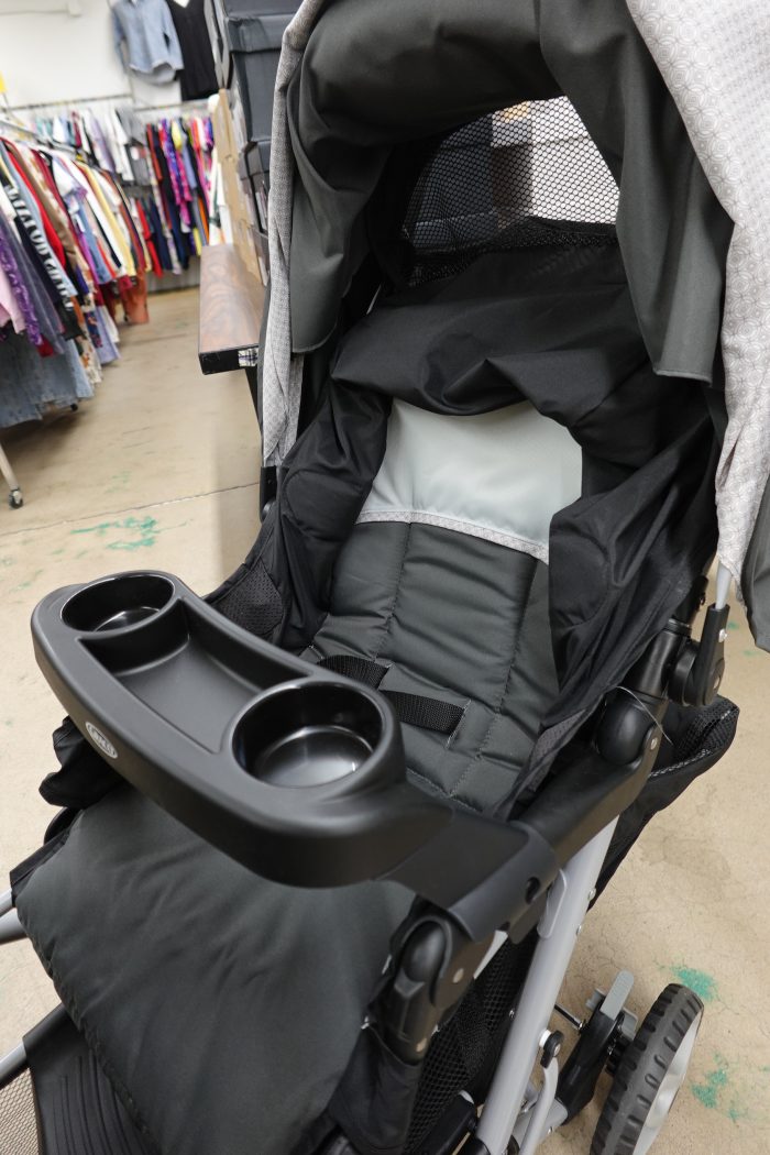 Graco DuoGlider Double Baby Stroller with Tandem Seating - Image 6