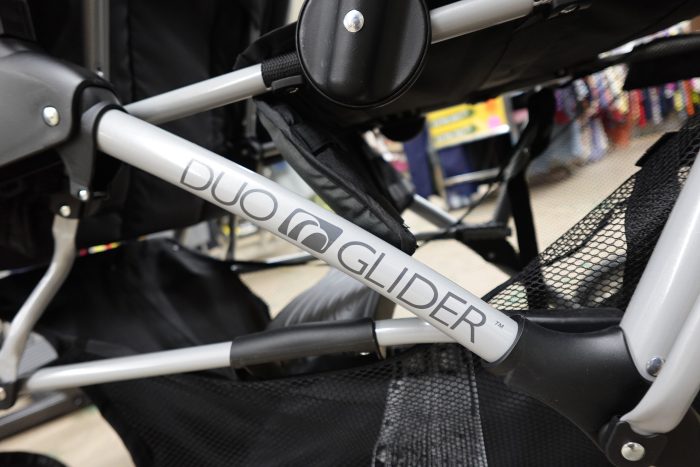 Graco DuoGlider Double Baby Stroller with Tandem Seating - Image 12