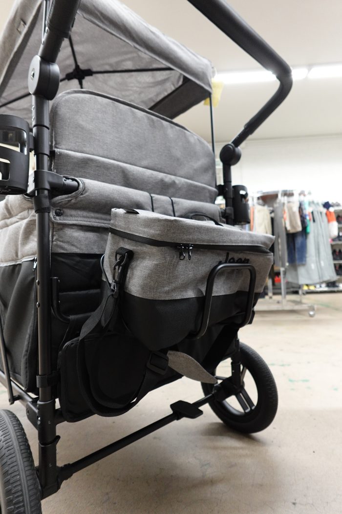 Kid's 4 Seater Jeep Wrangler Deluxe Stroller Wagon - Image 8