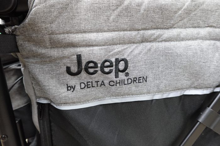 Kid's 4 Seater Jeep Wrangler Deluxe Stroller Wagon - Image 11