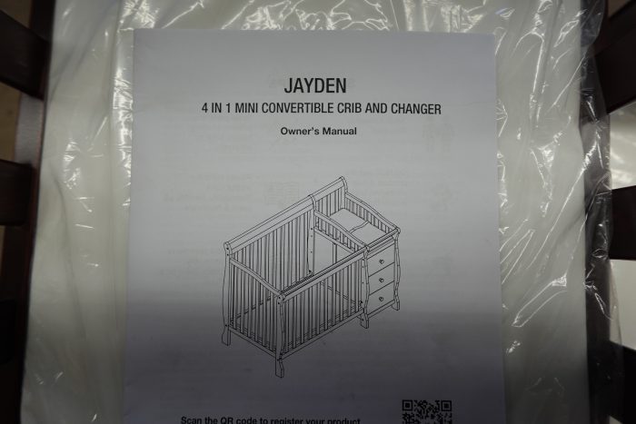 BRAND NEW! 4-in-1 Dream On Me Jayden Convertible Baby Crib and Changer in Espresso - Image 11