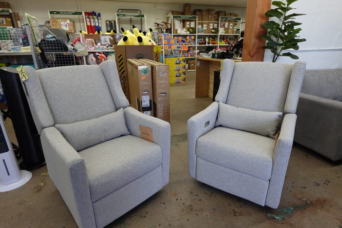 Babyletto Kiwi Electric Baby Nursery Rocker Swivel Glider & Power Recliner - Image 2
