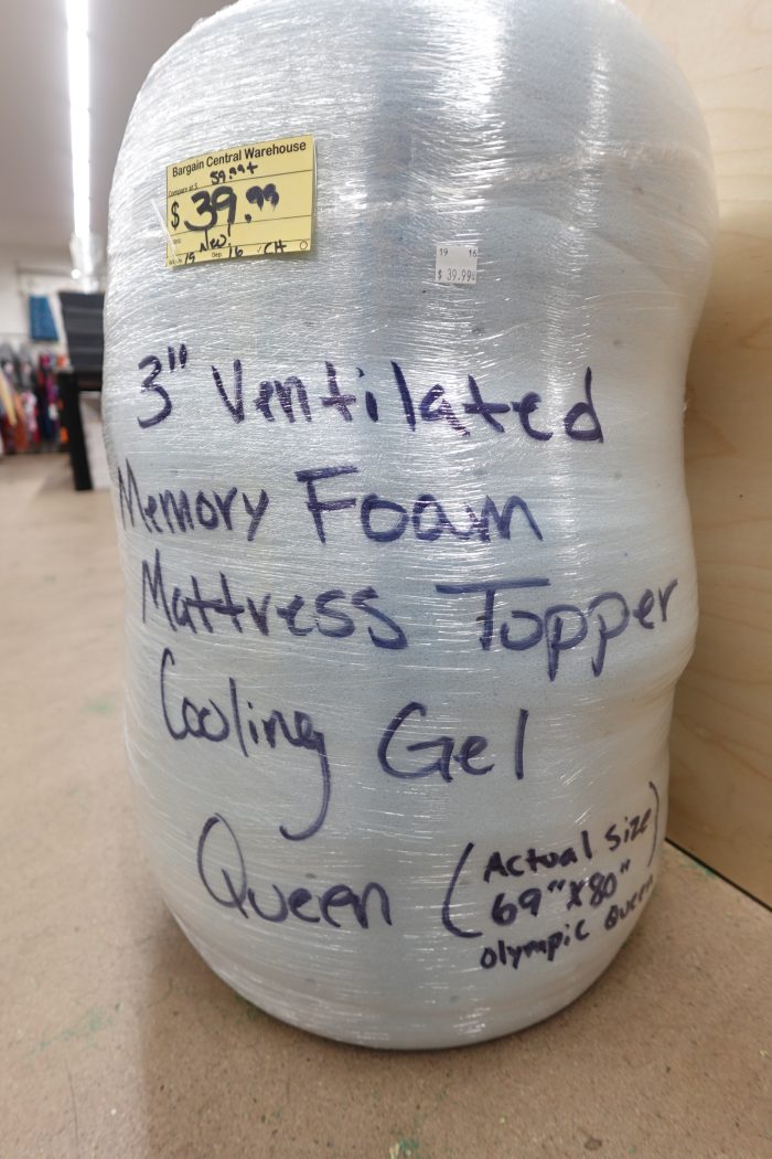 Queen Size 3" Best Price Mattress Memory Foam Mattress Topper - Image 3