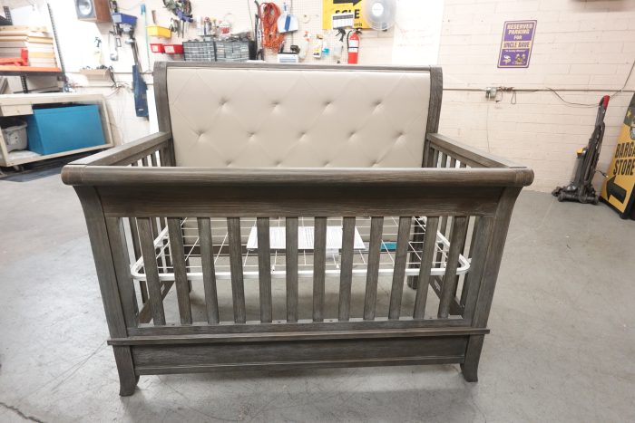 5-in-1 Evolur Signature Amsterdam Convertible Baby Crib to Full Size Bed - Image 3