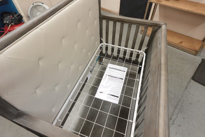 5-in-1 Evolur Signature Amsterdam Convertible Baby Crib to Full Size Bed - Image 6
