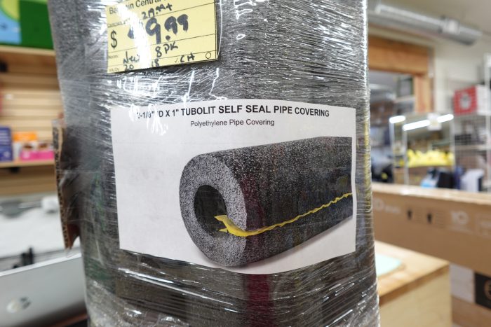 2-1/8" x 1" Tubolit DGS21810 Self Seal Foam Pipe Insulation - Image 3
