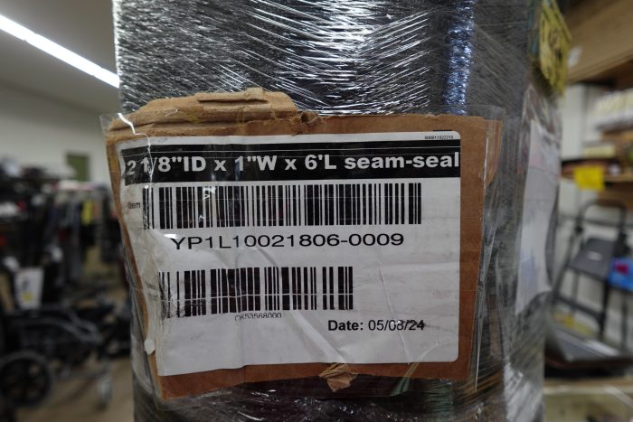 2-1/8" x 1" Tubolit DGS21810 Self Seal Foam Pipe Insulation - Image 7