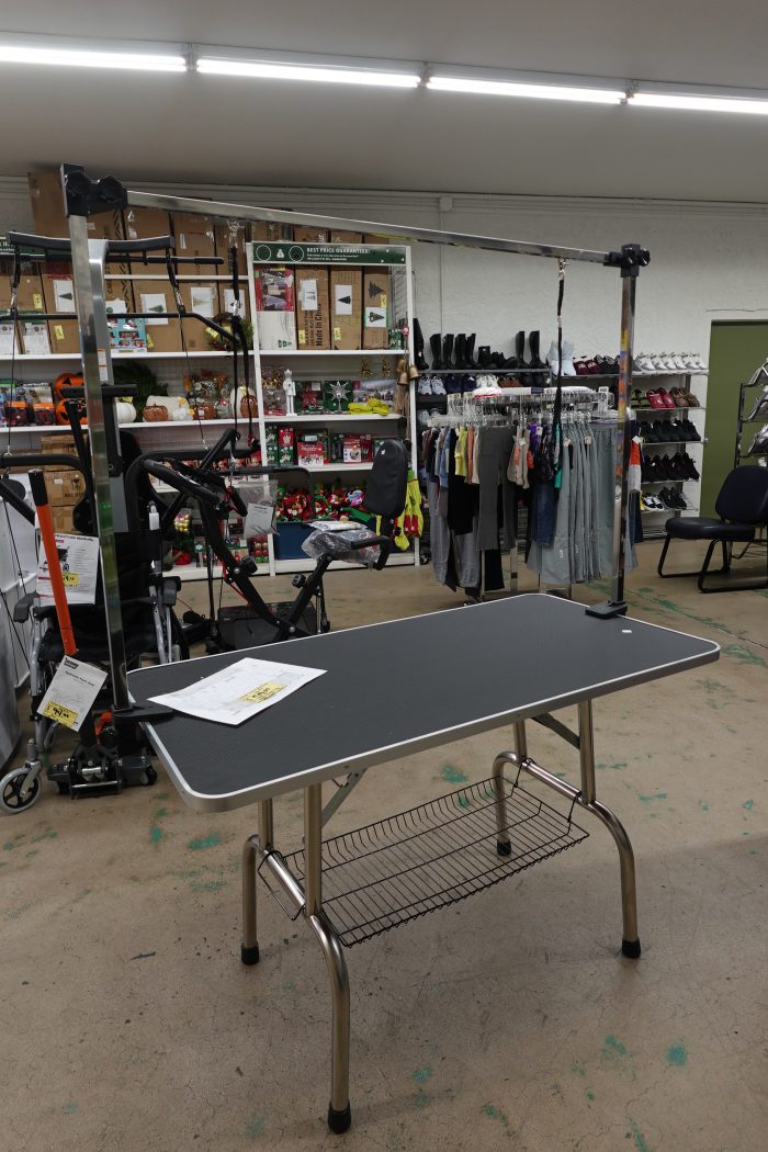 46" Lyromix Large Dog / Cat Folding Grooming Table 330lb Capacity - Image 2