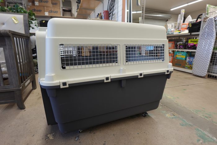 XXXL SportPet Designs Rolling Travel Kennel / Crate for Large Dogs - Image 3