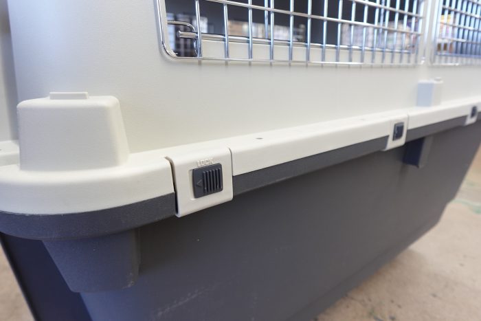 XXXL SportPet Designs Rolling Travel Kennel / Crate for Large Dogs - Image 9