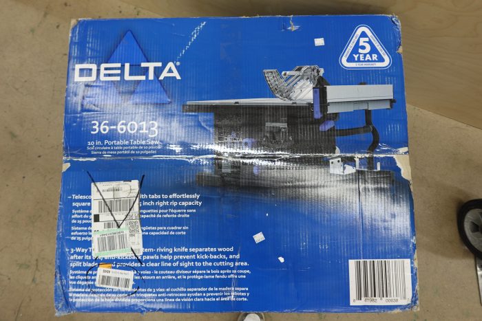 10" Delta Portable Steel Table Saw with 15 Amp Motor - Image 4