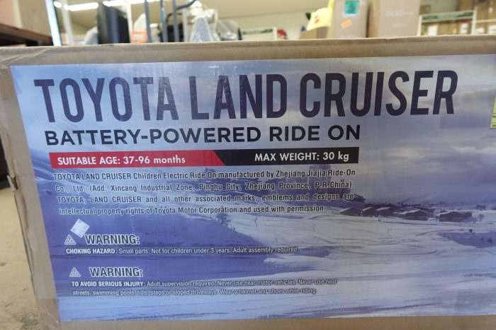 Kids Toyota Land Cruiser Battery Powered Ride-On Toy Truck - Image 4