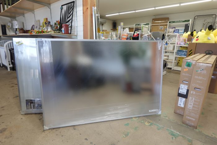 Quartet 6' x 4' Magnetic Dry Erase Board Whiteboard in Silver Aluminum Frame (SM537) - Image 5