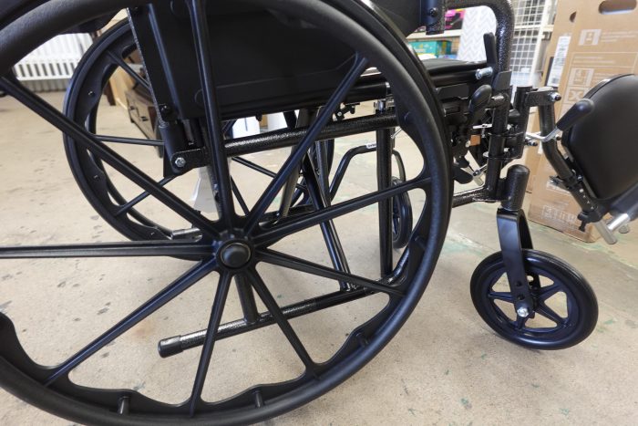 Medline Folding Manual Wheelchair with 16" Seat and Footrests - Image 8