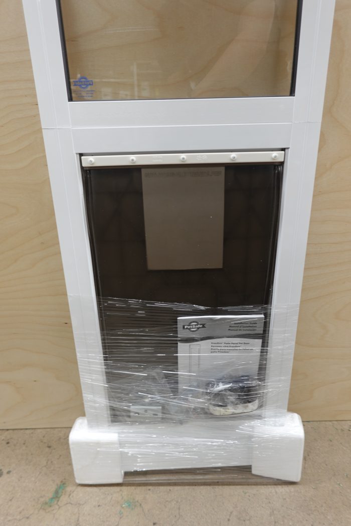 Large PetSafe Adjustable Height 91 7/16" to 96" Doggy Door for Sliding Glass Door - Image 5