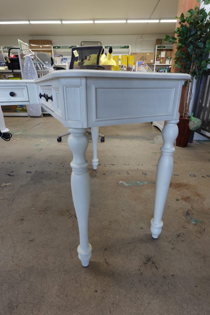 Country Meadows L-Shaped Wood Desk with USB Ports in Antique White - Image 5