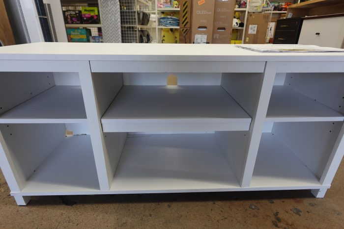 Mainstays Parsons TV Stand / Entertainment Center for TVs up to 50" - Image 4