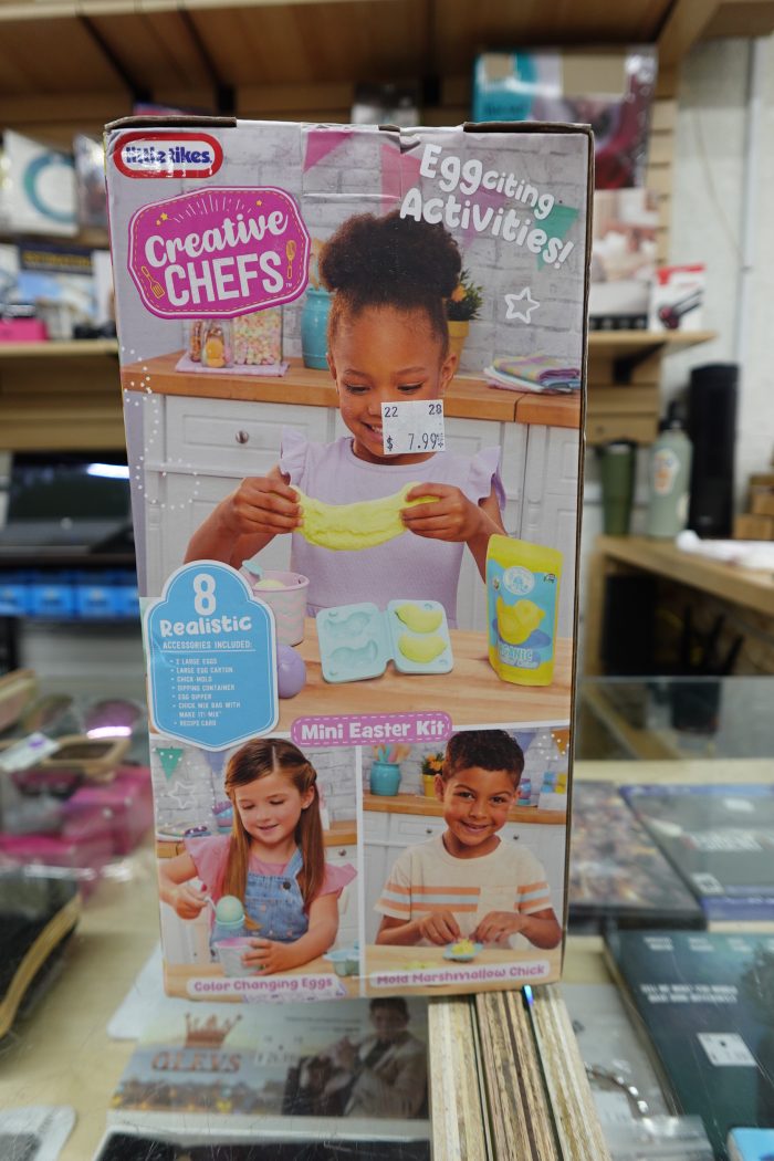 Kids Little Tikes Creative Chefs Mini Easter Basket Toy Kit with Accessories - Image 4