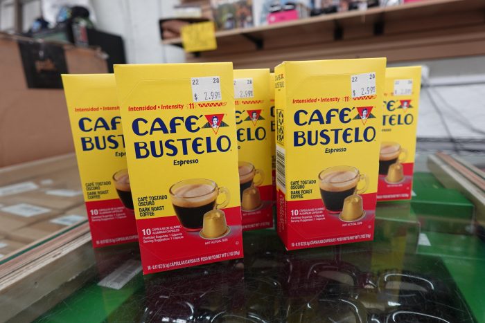 Cafe Bustelo Espresso Dark Roast Coffee Capsules - Image 2