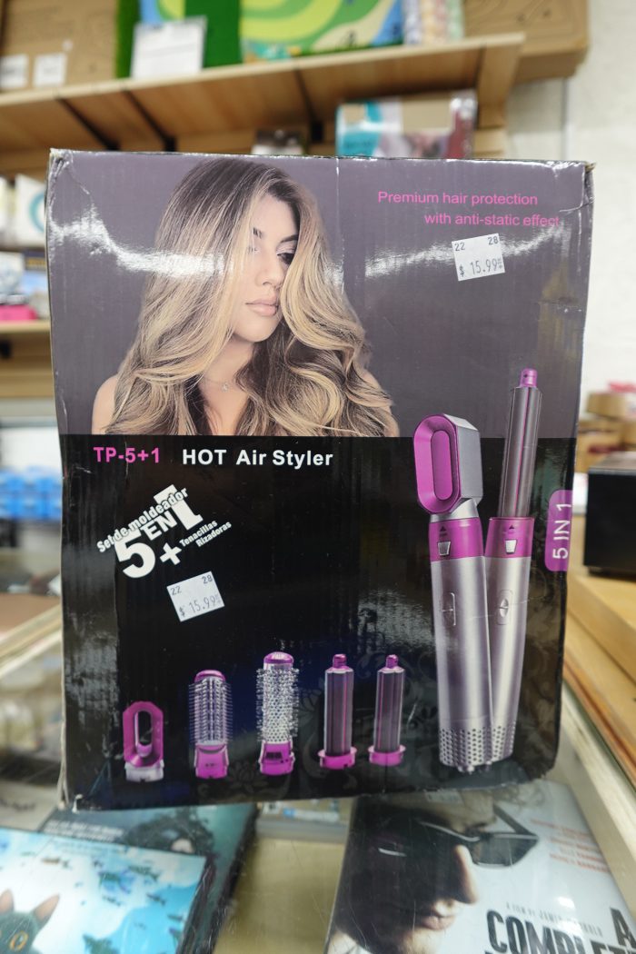 4-in-1 Magic Style Multifunctional Hair Air / Heat Styler - Image 3