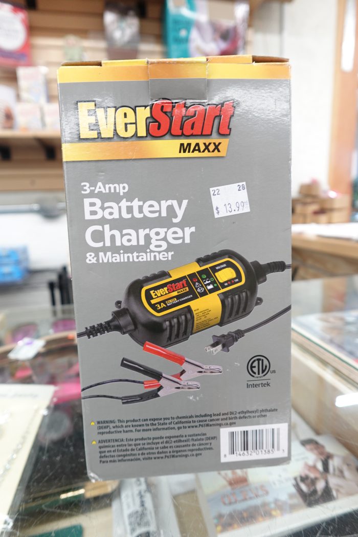 EverStart MAXX 3 Amp 6V/12V Automotive Battery Charger (BC3E) - Image 3