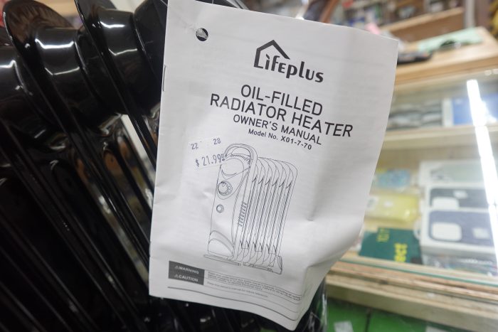 12" Lifeplus 700Watt Oil Filled Electric Space Heater - Image 5