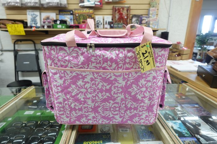 Lakeside Collection Rolling Sewing Machine Pink Damask Tote - Image 3