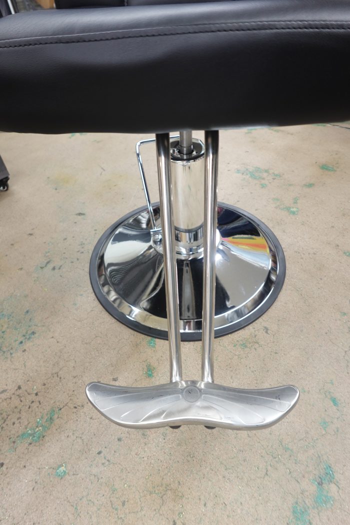 Tatub 90°-150° Heavy Duty Reclining Swivel Salon / Barber Chair - Image 10