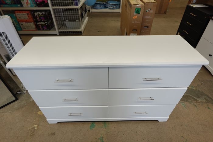 6 Drawer Storkcraft Brookside Double Storage Dresser in White - Image 3