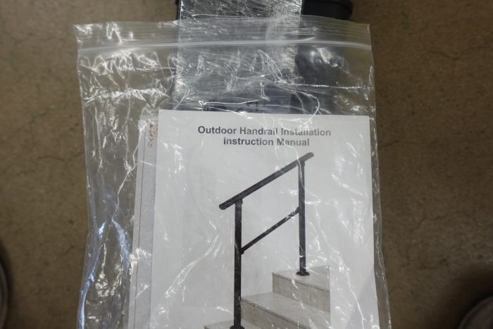 LOVMOR 2 Pack 5 Step Hand Rails for Outdoor Steps - Image 3