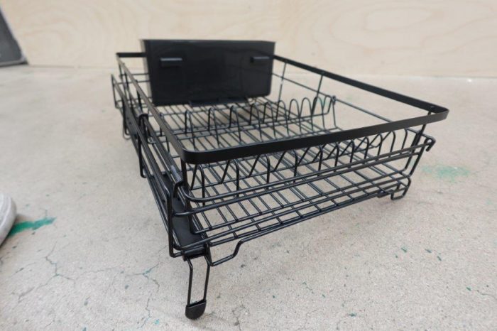 Werseon Expandable Dish Drying Rack for Kitchen Counter in Black - Image 3
