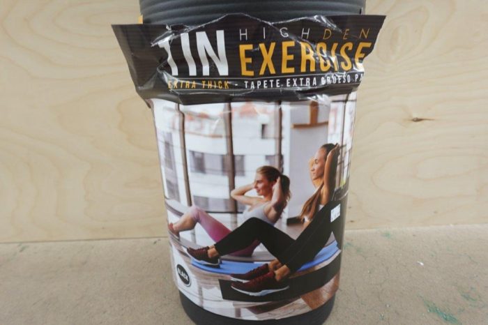 CAP High Density 1" Thick Exercise Mat with Carry Strap in Black - Image 4