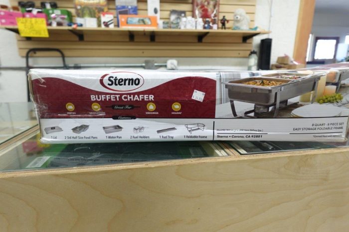 Sterno 70153 8-Qt Foldable Frame Buffet Party Chafer Set in Stainless Steel Finish - Image 5